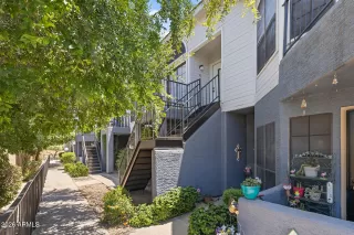 Photo #6: 7026825 Listing