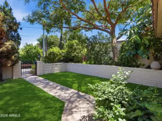 Photo #1: 7027119 Listing 