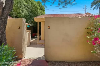 Photo #1: 7027221 Listing 