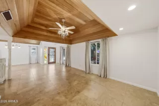 Photo #4: 7027221 Listing 