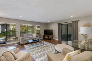Photo #2: 7027570 Listing
