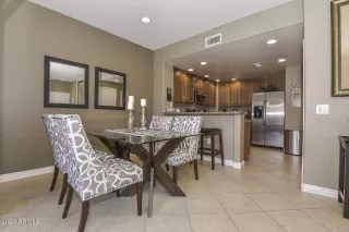 Photo #5: 7027636 Listing