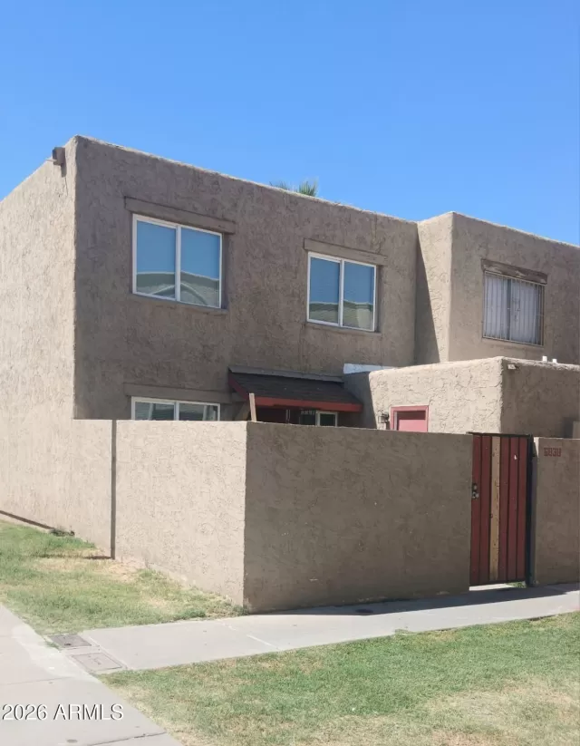 MLS: 7028399 Condo For Sale