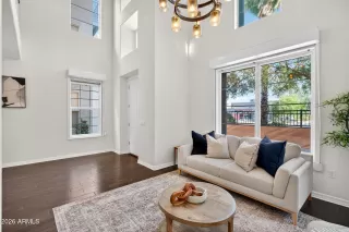 Photo #4: 7028554 Listing