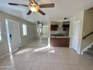 Photo #5: 7028616 Listing