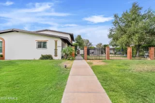 Photo #4: 7028857 Listing