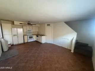 Photo #1: 7028881 Listing 