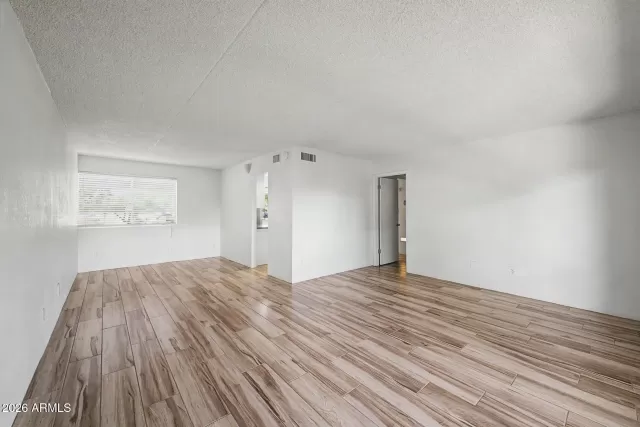 MLS: 7028885 Condo For Sale