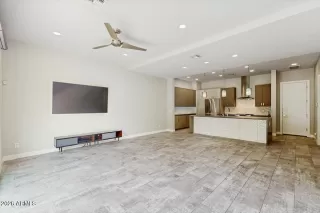 Photo #1: 7028888 Listing 