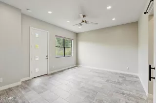 Photo #4: 7028888 Listing 