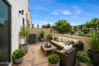Photo #3: 7029137 Listing 