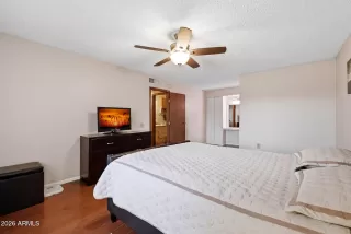 Photo #4: 7029145 Listing 