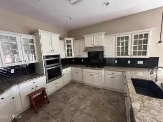 Photo #6: 7029350 Listing