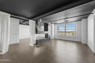 Photo #3: 7029356 Listing