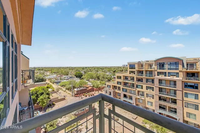 MLS: 7029464 Condo For Sale