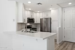 Photo #2: 7029639 Listing 