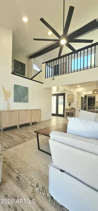 Photo #1: 7029740 Listing 