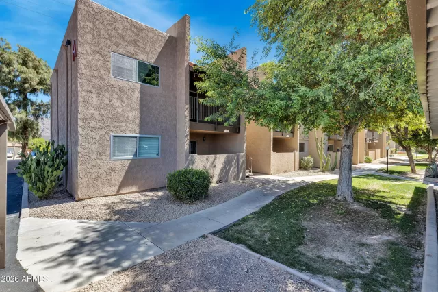 MLS: 7029805 Condo For Sale