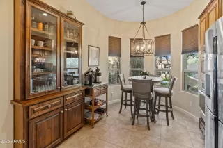 Photo #5: 7029812 Listing