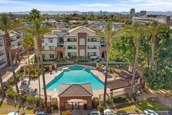MLS: 7029825 Condo For Sale