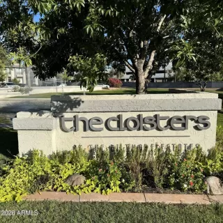 Photo #2: 7029904 Listing