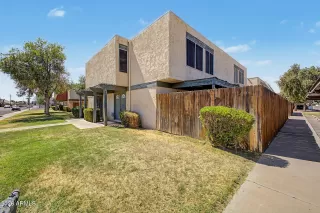 Photo #1: 7029991 Listing
