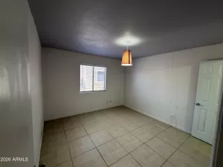 Photo #6: 7029999 Listing