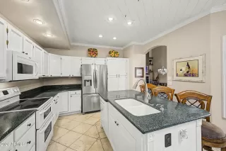 Photo #1: 7030114 Listing
