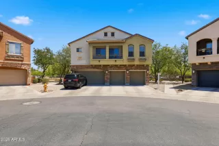 Photo #3: 7030173 Listing