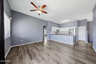 Photo #6: 7030173 Listing