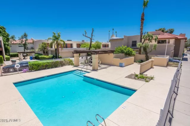 MLS: 7030198 Condo For Sale