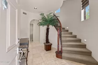 Photo #5: 7030241 Listing