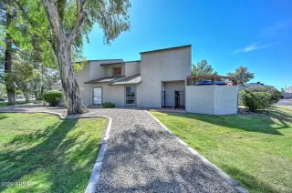 More Details about MLS # 7030281 : 202 E BETTY ELYSE LANE