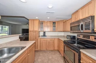 Photo #5: 7030281 Listing 
