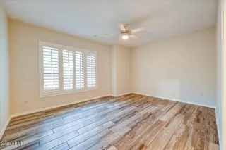Photo #6: 7030414 Listing