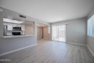 Photo #2: 7030464 Listing 