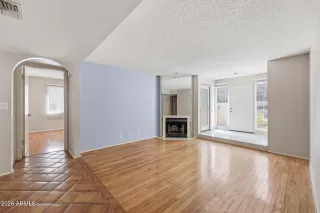 Photo #2: 7030502 Listing 