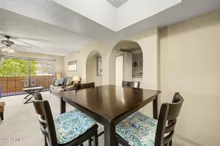 Photo #5: 7030572 Listing
