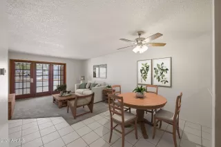 Photo #3: 7030600 Listing