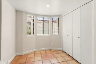 Photo #6: 7030716 Listing