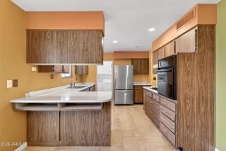 Photo #6: 7030759 Listing 