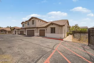 Photo #3: 7030860 Listing