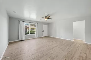 Photo #5: 7030916 Listing 