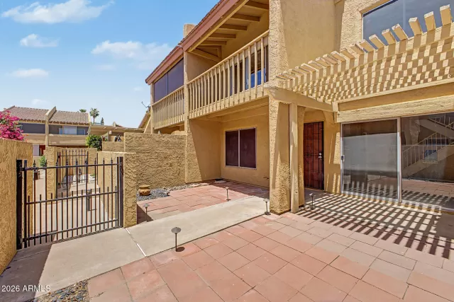 MLS: 7031001 Condo For Sale