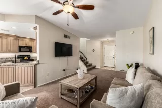Photo #1: 7031002 Listing