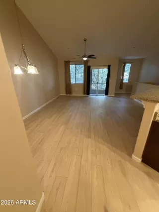 Photo #2: 7031102 Listing