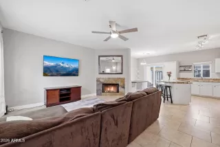Photo #6: 7031164 Listing