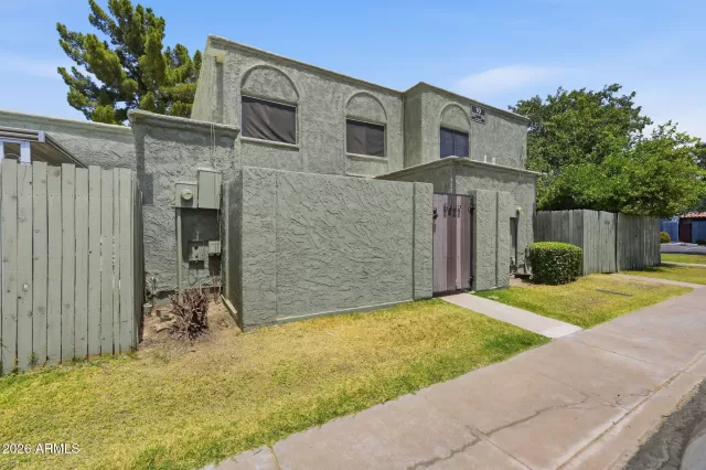 MLS: 7031245 Condo For Sale