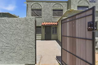 Photo #1: 7031245 Listing 