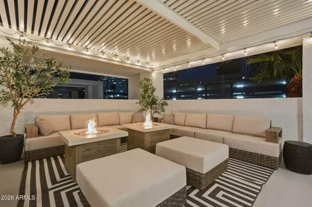 MLS: 7031252 Condo For Sale
